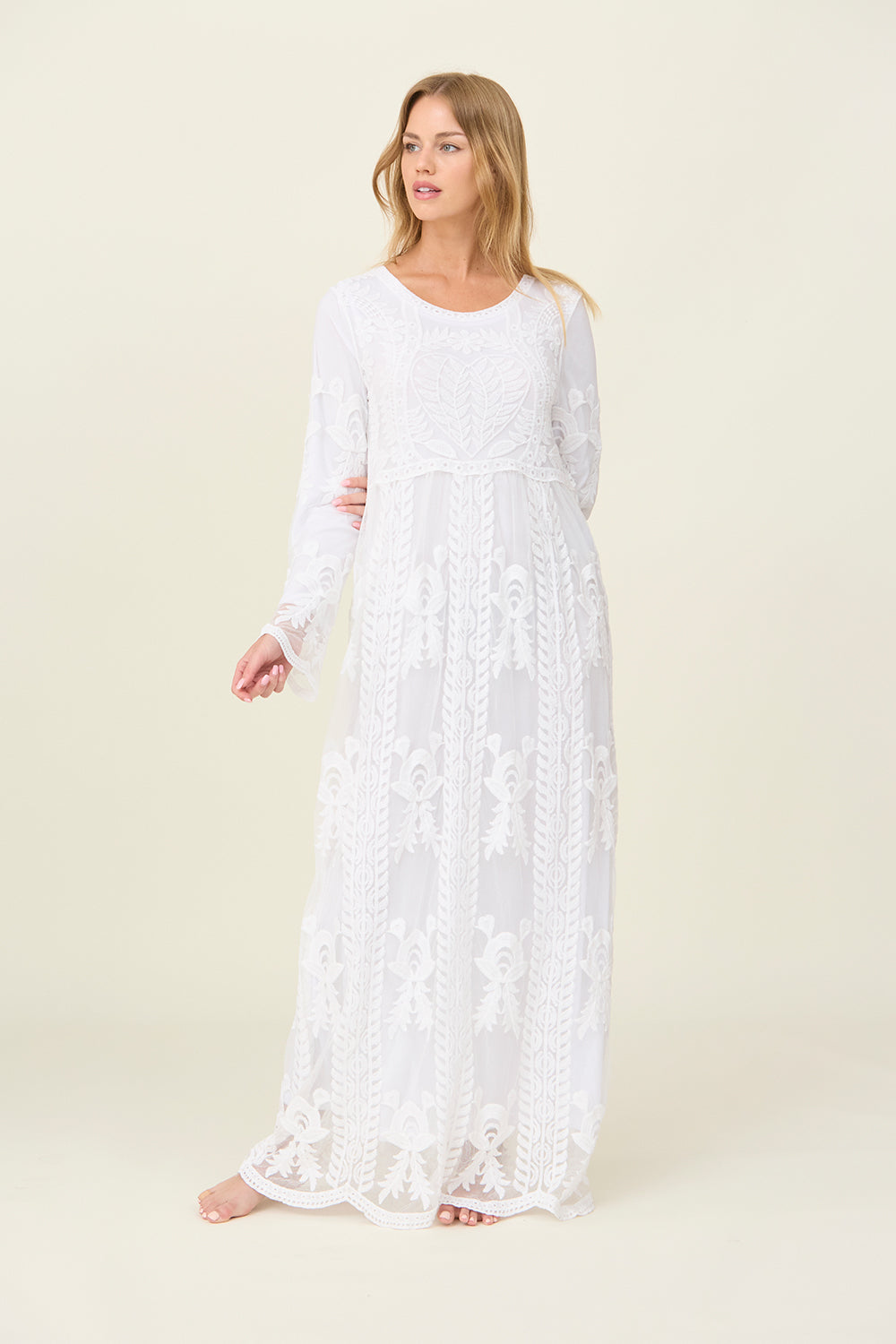 Lacie White Temple / Simple Wedding Dress REGULAR AND PETITE SIZING XS Lacie White Temple / Simple Wedding Dress REGULAR AND PETITE SIZING XS