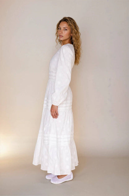 Karalyn Temple / Simple Wedding Dress