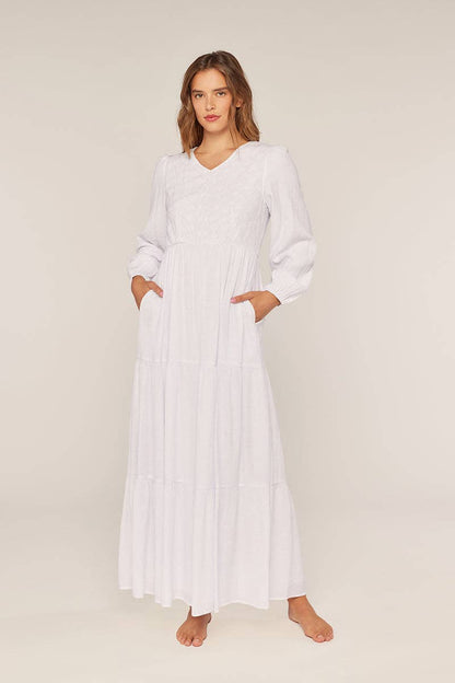 Tea n Rose - Plus size White embroidery Dress