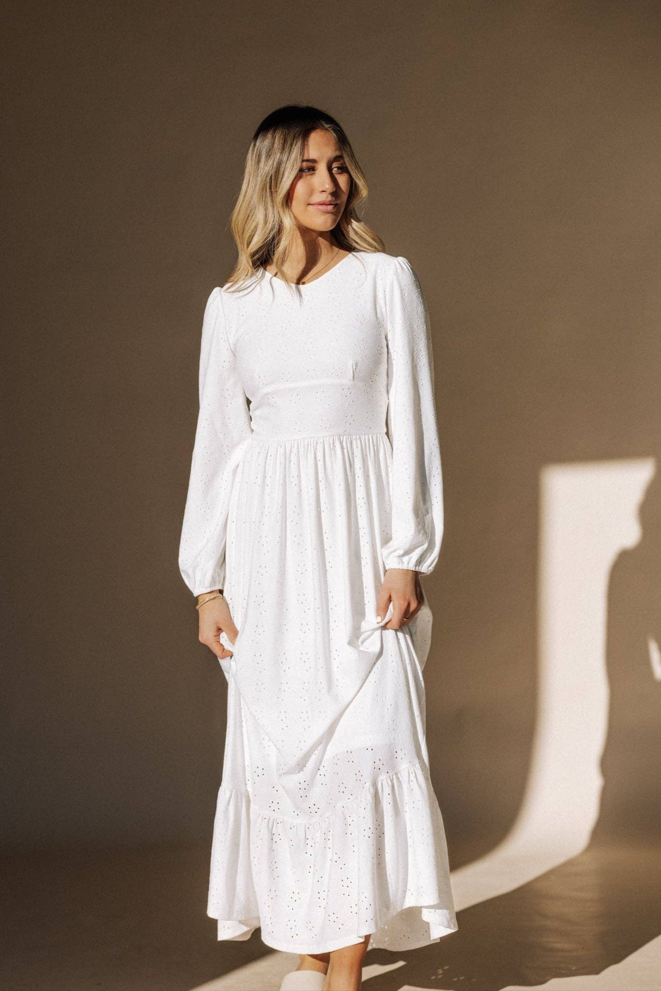 Fehrnvi Apparel - Sandra Temple Gown
