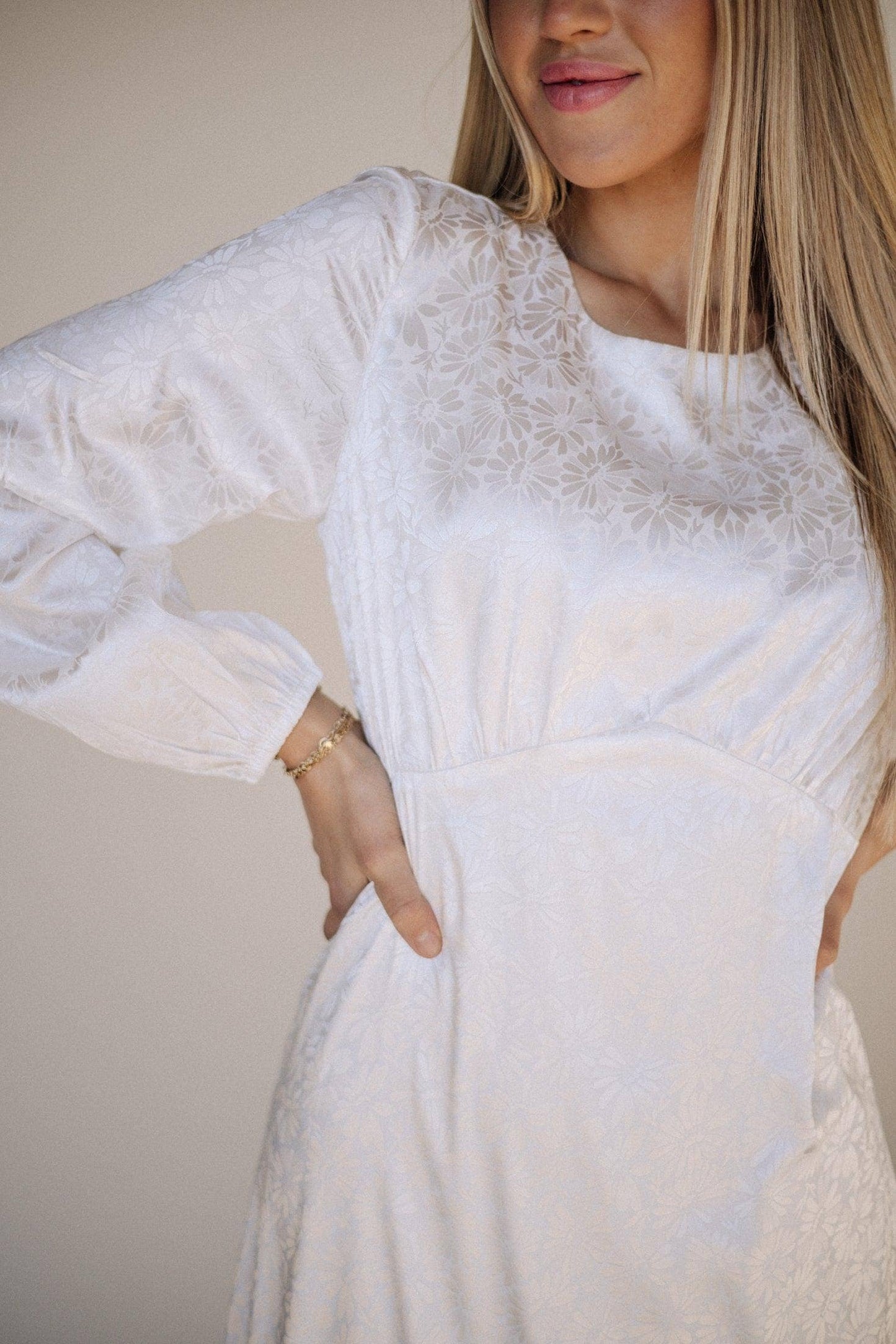 Lulu LDS Temple Dress / Simple Wedding Dress