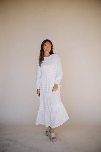Kaylee White Temple Dress / Simple Wedding Dress