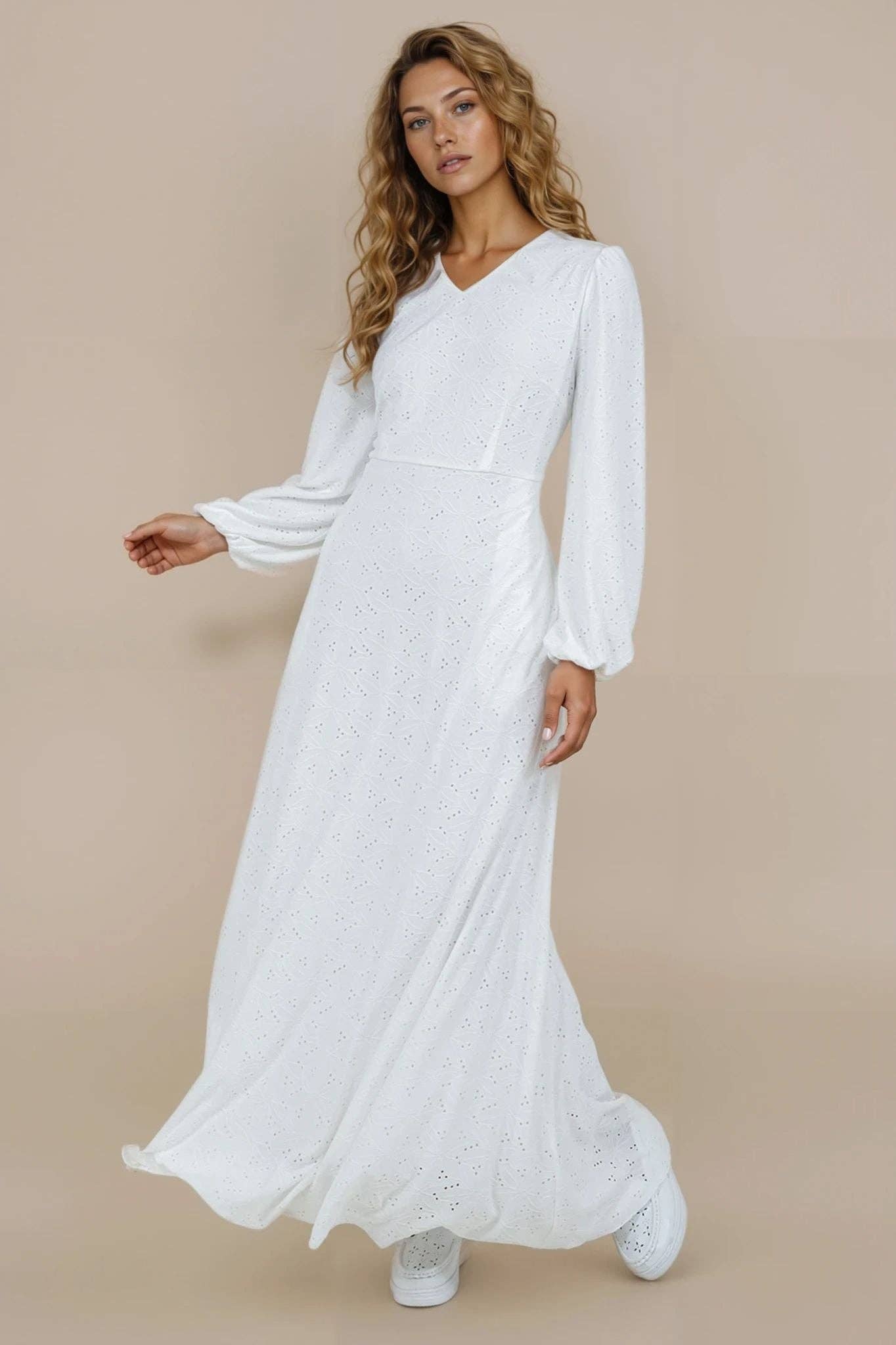 Marilyn Temple Dress / Simple Wedding Dress